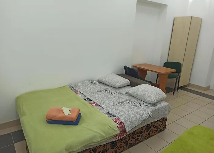 старий дворик,кімнати біля жд вокзалу * リヴィウ