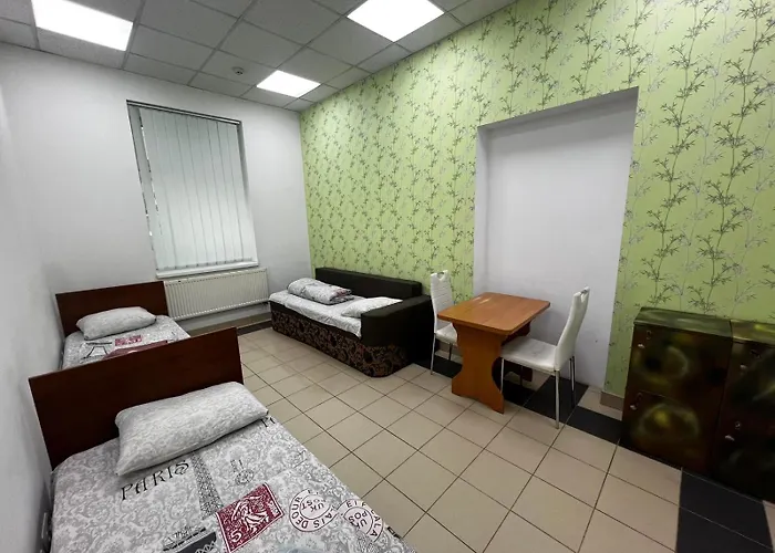 старий дворик,кімнати біля жд вокзалу リヴィウ