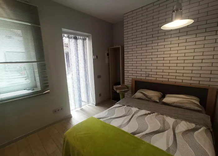 старий дворик,кімнати біля жд вокзалу * リヴィウ