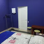 Хостел Staryi Dvoryk,кімнати подобово біля жд Львів